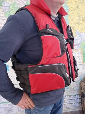 Жилет красный Жилет красный